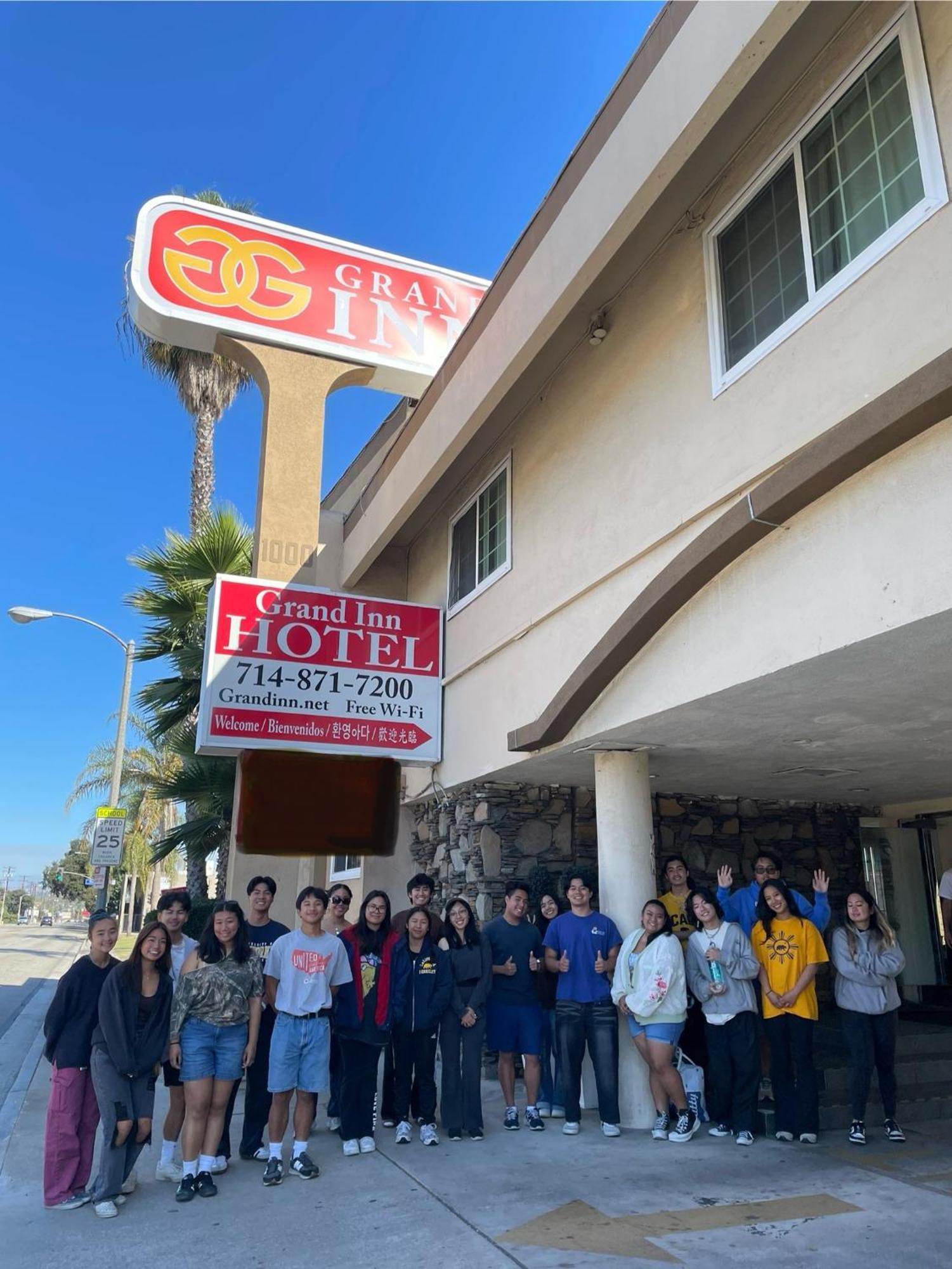 福乐顿市 格兰德旅馆酒店 外观 照片