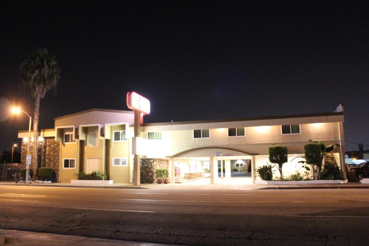 福乐顿市 格兰德旅馆酒店 外观 照片